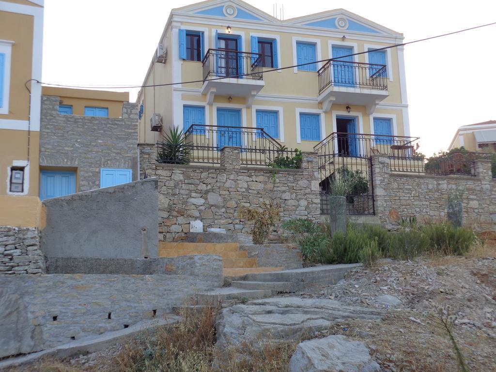 Symi Sun Apartments מראה חיצוני תמונה